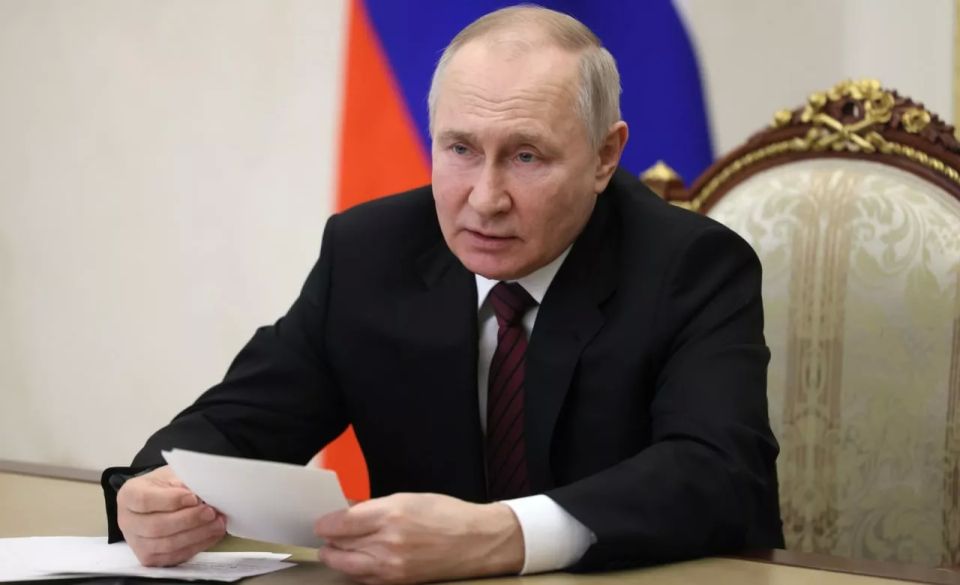 Вопрос Путина о зарплате смутил работницу завода в Ленобласти: размер оклада она так и не раскрыла