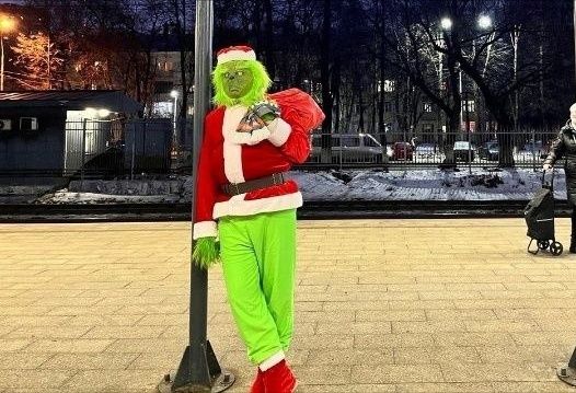  :       