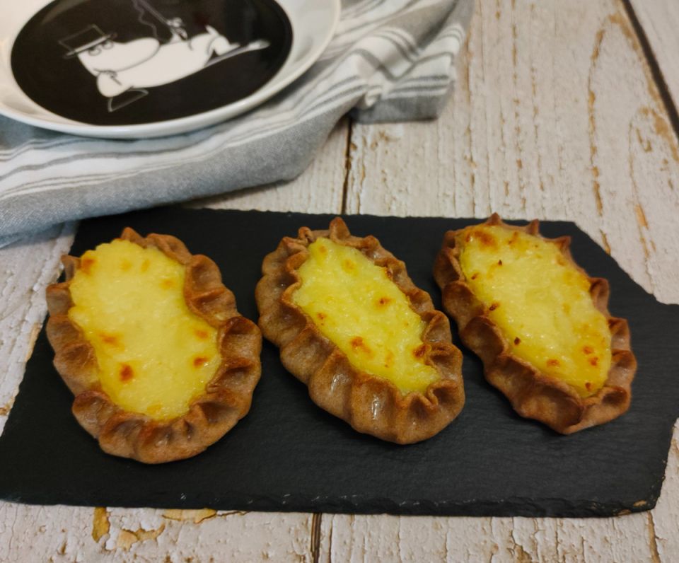 Финские пирожки-калитки: традиция, которая завлекает