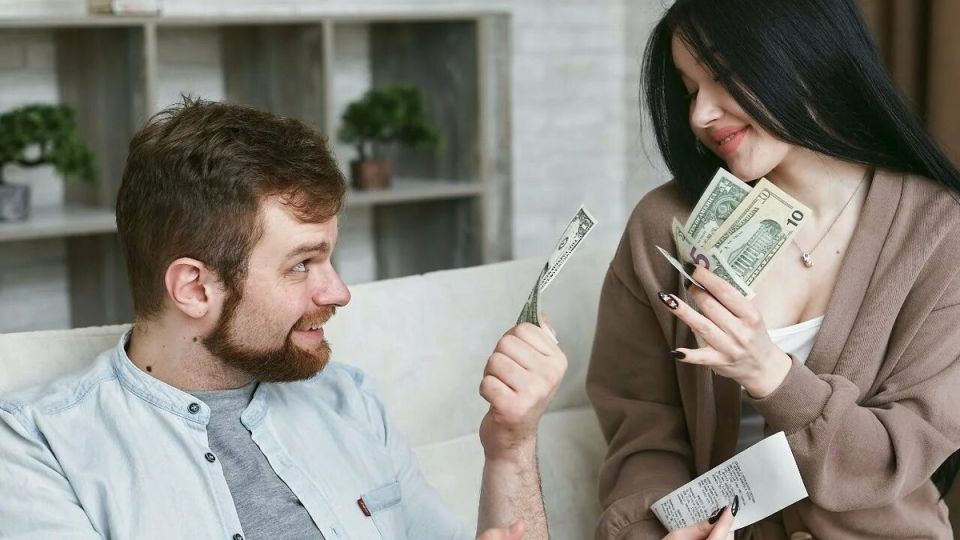 Можно ли вернуть деньги экс-партнёру: необычные юридические прецеденты