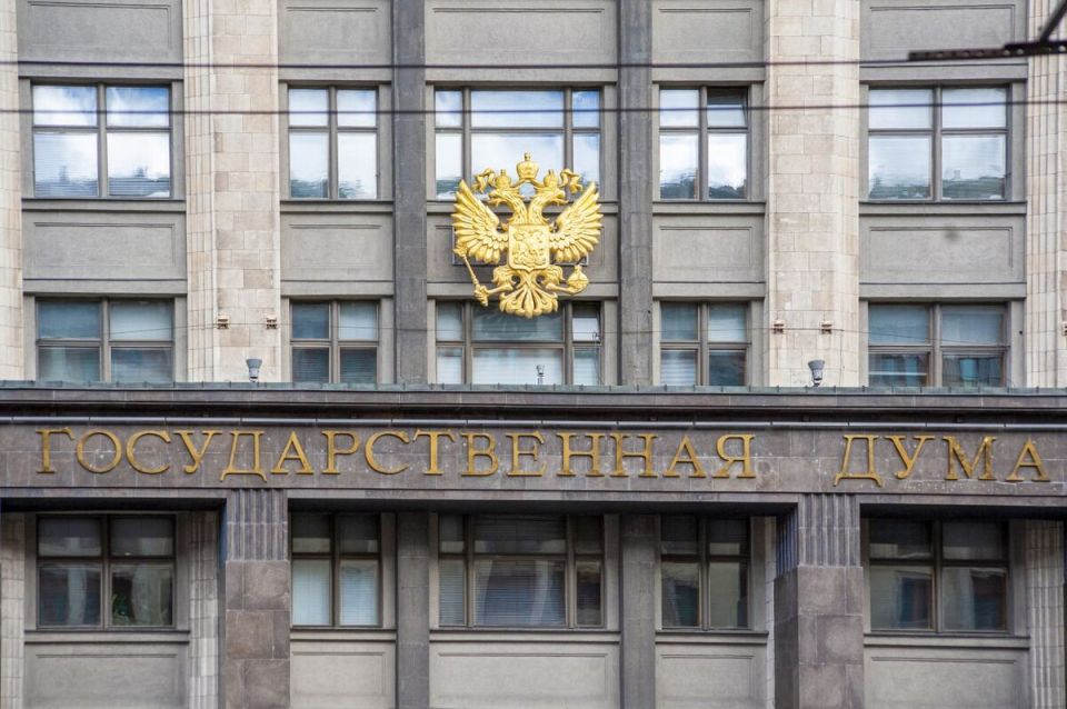 Госдума повысила штрафы за навязывание дополнительных услуг