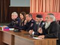 В Элисте полицейские продолжают просветительские мероприятия в рамках пилотного проекта по профилактике правонарушений и повышению духовно-нравственного воспитания молодежи С верой в сердце