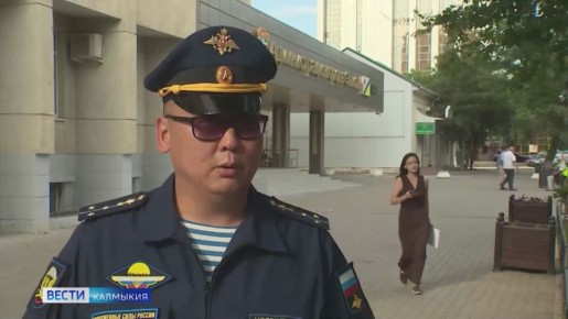 В Калмыкии продолжается набор добровольцев, желающих подписать контракт с Минобороны
