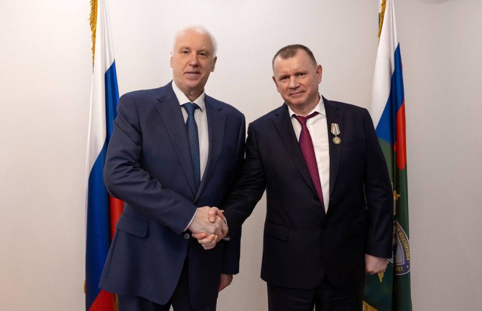 Председатель СК России провел рабочую встречу с руководством Главного управления уголовного розыска МВД России