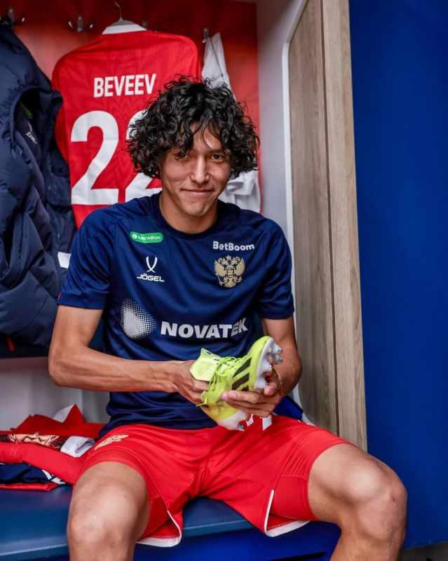 10 МИНУТ ДО СТАРТА МАТЧА РОССИЯ – БОЛИВИЯ