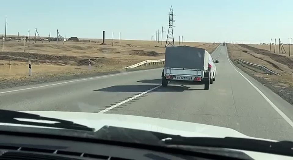 В Калмыкии продолжаются рейдовые мероприятия «Встречная полоса» с использование служебного автомобиля в гражданском исполнении Сотрудники ОР ДПС Госавтоинспекции, в целях сокращения количества дорожно-транспортных...