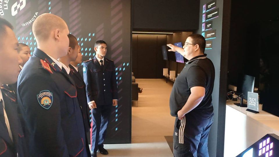 Воспитанники казачьего кадетского корпуса из Калмыкии приняли участие в турнире по киберспорту