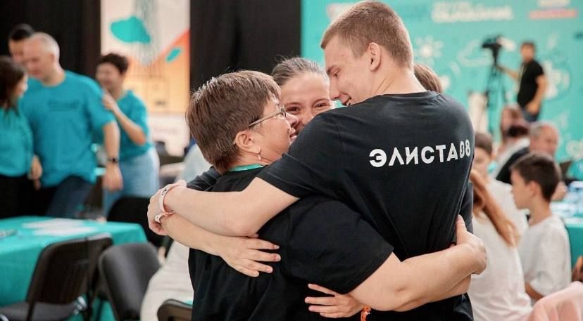 Семьи из Калмыкии вышли в полуфинал всероссийского конкурса «Это у нас семейное»