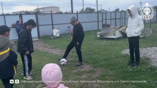 Стас Лиджиев из п. Песчаный Приютненского района – глава замечательной семьи, где царят любовь и взаимопонимание
