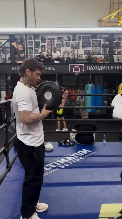 «Калмыцкий бриллиант» Чингиз Натыров, входящий в ТОП-15 лучших боксеров мира, выступит в главном бою на ежегодном международном турнире боевых искусств «Кубок Лотоса»