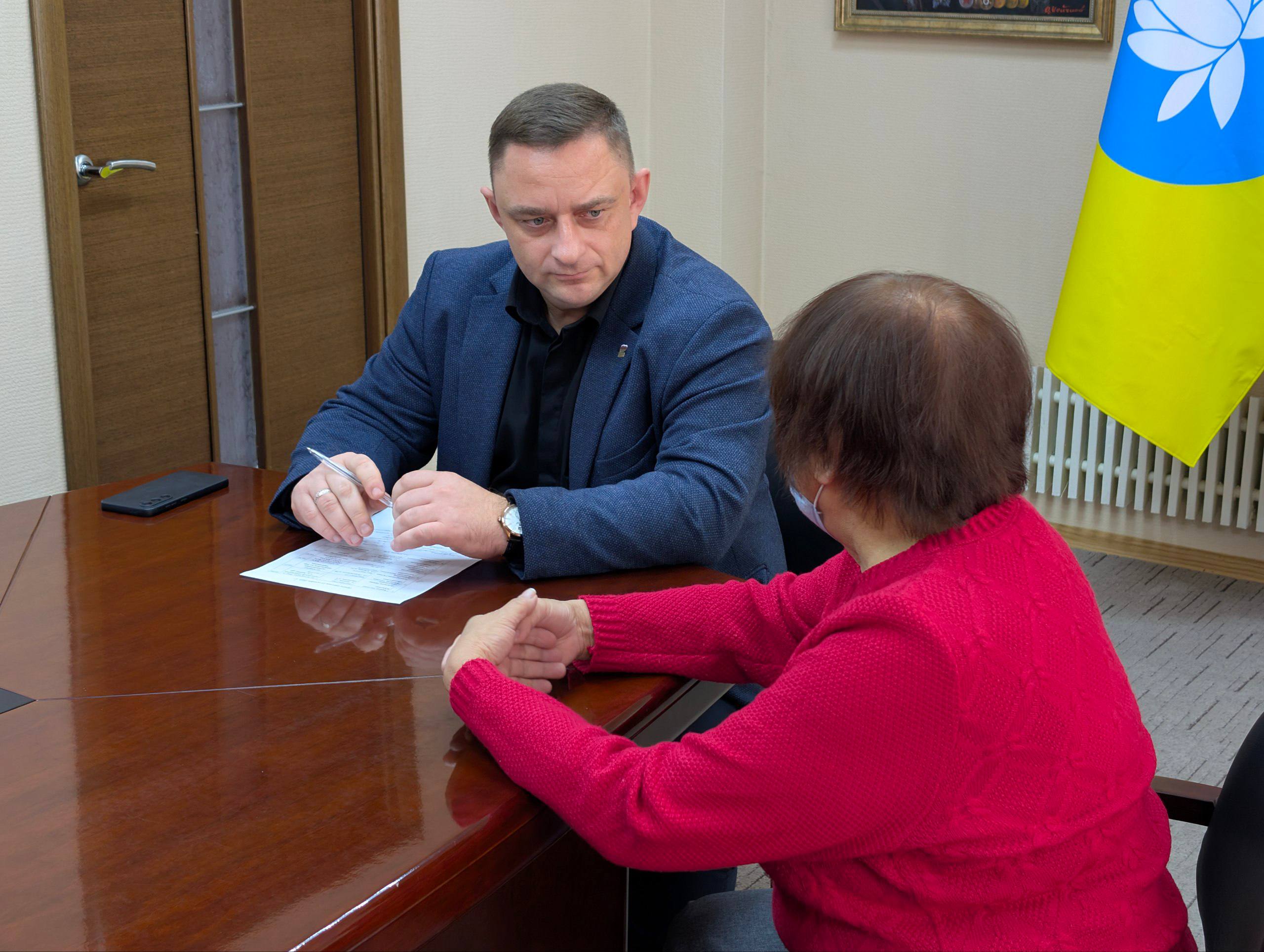 #ОбратнаяСвязь. Плановый #ПриемГраждан на базе Элистинского городского Собрания провел Глава города – Председатель #ЭГС Максим Сорокин #ОбратнаяСвязь. Плановый #ПриемГраждан на базе Элистинского городского Собрания провел Глава города – Председатель #ЭГС Максим Сорокин