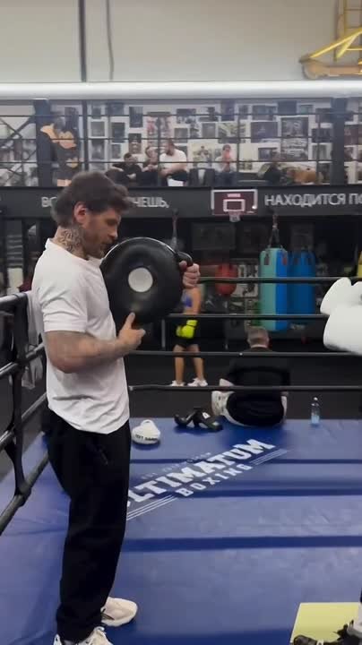 Чингиз Натыров выходит на ринг «Кубка Лотоса» в главном бою вечера