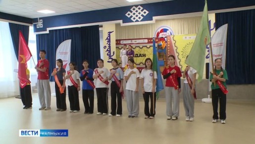 В Элисте состоялось открытие фестиваля калмыцкого экстрима «Негдлн»