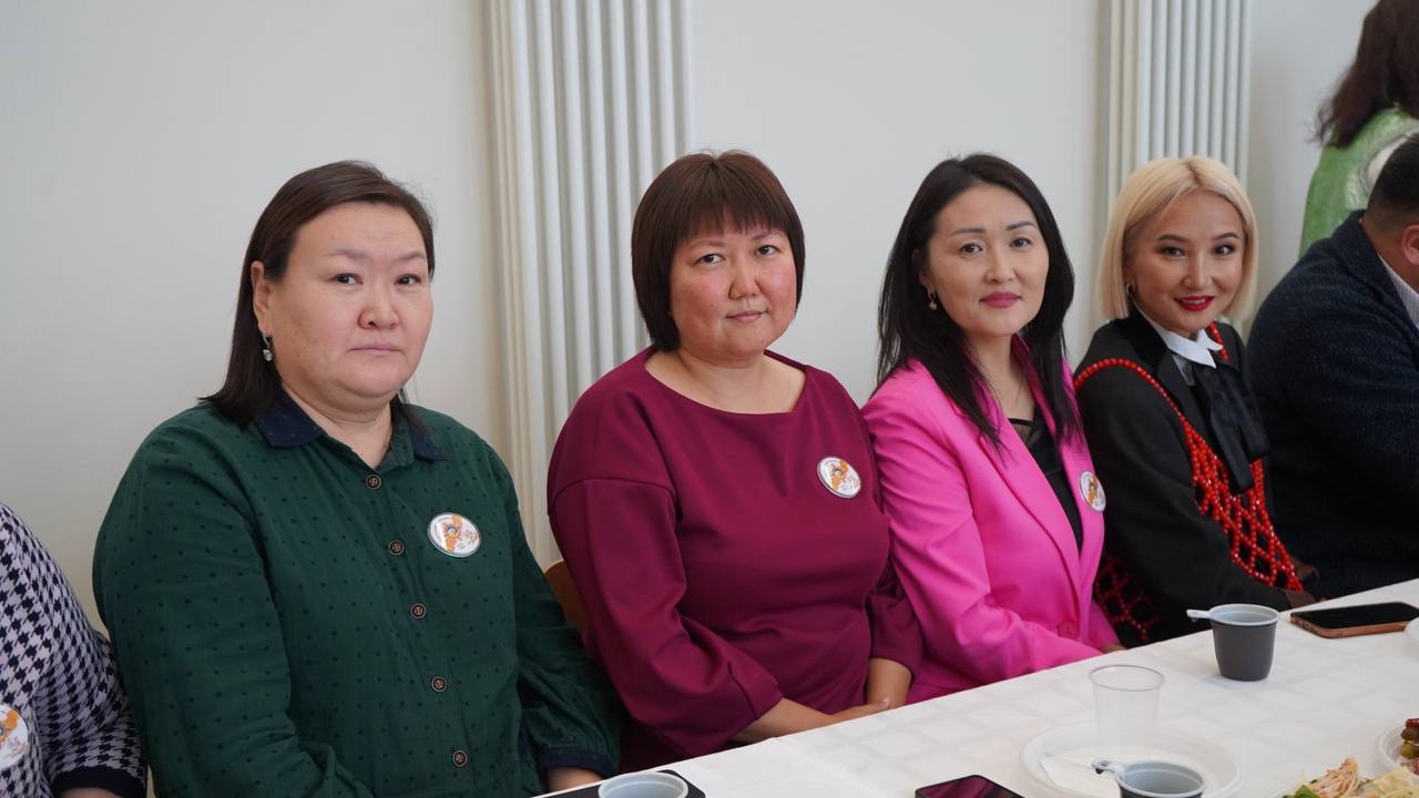 Институт калмыцкой филологии и востоковедения отметил 55-летие КалмГУ! Институт калмыцкой филологии и востоковедения отметил 55-летие КалмГУ!