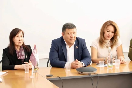 В Калмыкии возрождают «Пеликана» — клуб талантливых педагогов!