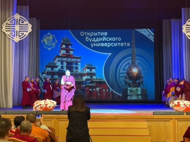 В Кызыле открылся Российский буддийский университет!