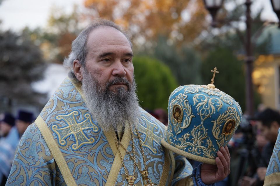 В Калмыкию с особой миссией прибыла одна из самых почитаемых православных святынь — Донская икона Божией Матери, заступница российского воинства В Калмыкию с особой миссией прибыла одна из самых почитаемых православных святынь — Донская икона Божией Матери, заступница российского воинства