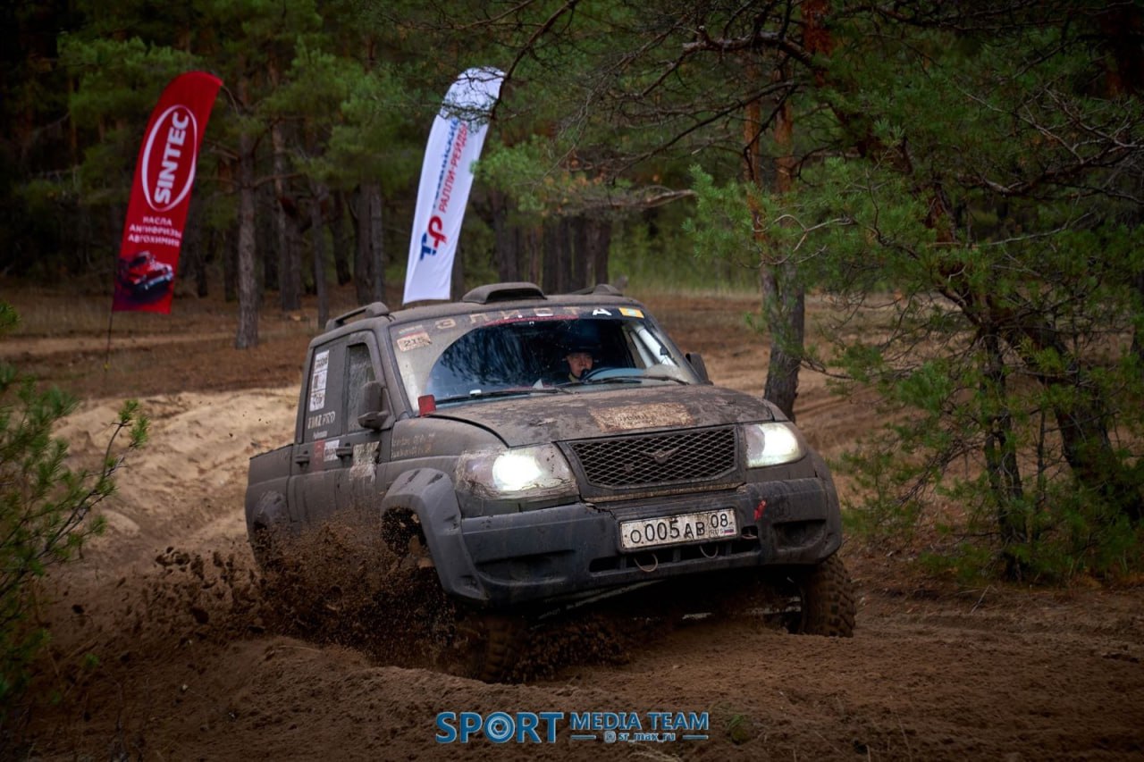 Экипаж из Калмыкии занял второе место в этапе Чемпионата России по ралли-рейдам Экипаж из Калмыкии занял второе место в этапе Чемпионата России по ралли-рейдам