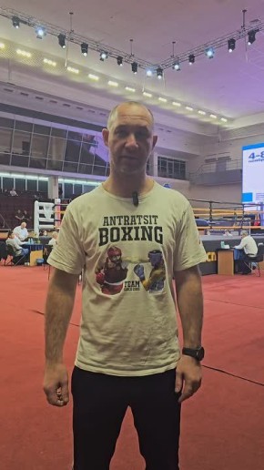 Насонов Алексей Валентинович — старший тренер из города Антрацит, Луганской Народной Республики