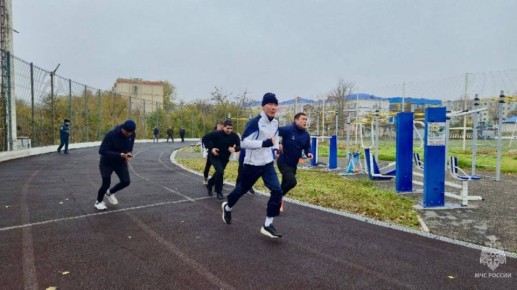 Сотрудники чрезвычайного ведомства Калмыкии сдали зачеты и подтвердили классность