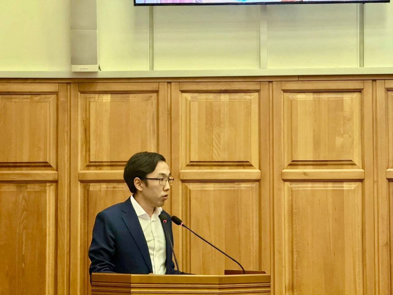 В рамках двадцать третьей сессии Народного Хурала состоялся «правительственный час» на тему «Борьба с опустыниванием земель и деградацией почвы на территории Республики Калмыкия» В рамках двадцать третьей сессии Народного Хурала состоялся «правительственный час» на тему «Борьба с опустыниванием земель и деградацией почвы на территории Республики Калмыкия»