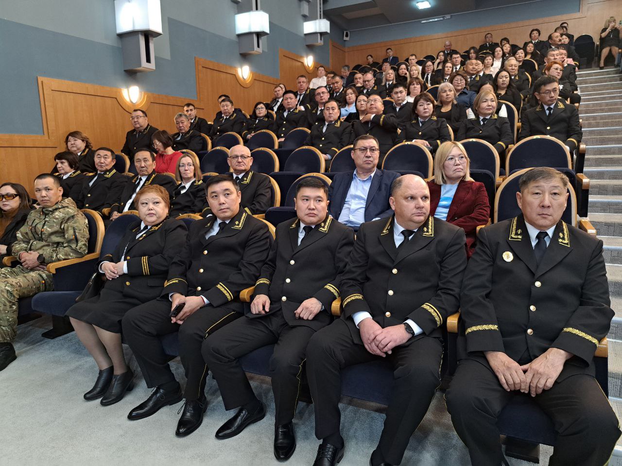 Мировой юстиции Республики Калмыкия – 25 лет Мировой юстиции Республики Калмыкия – 25 лет