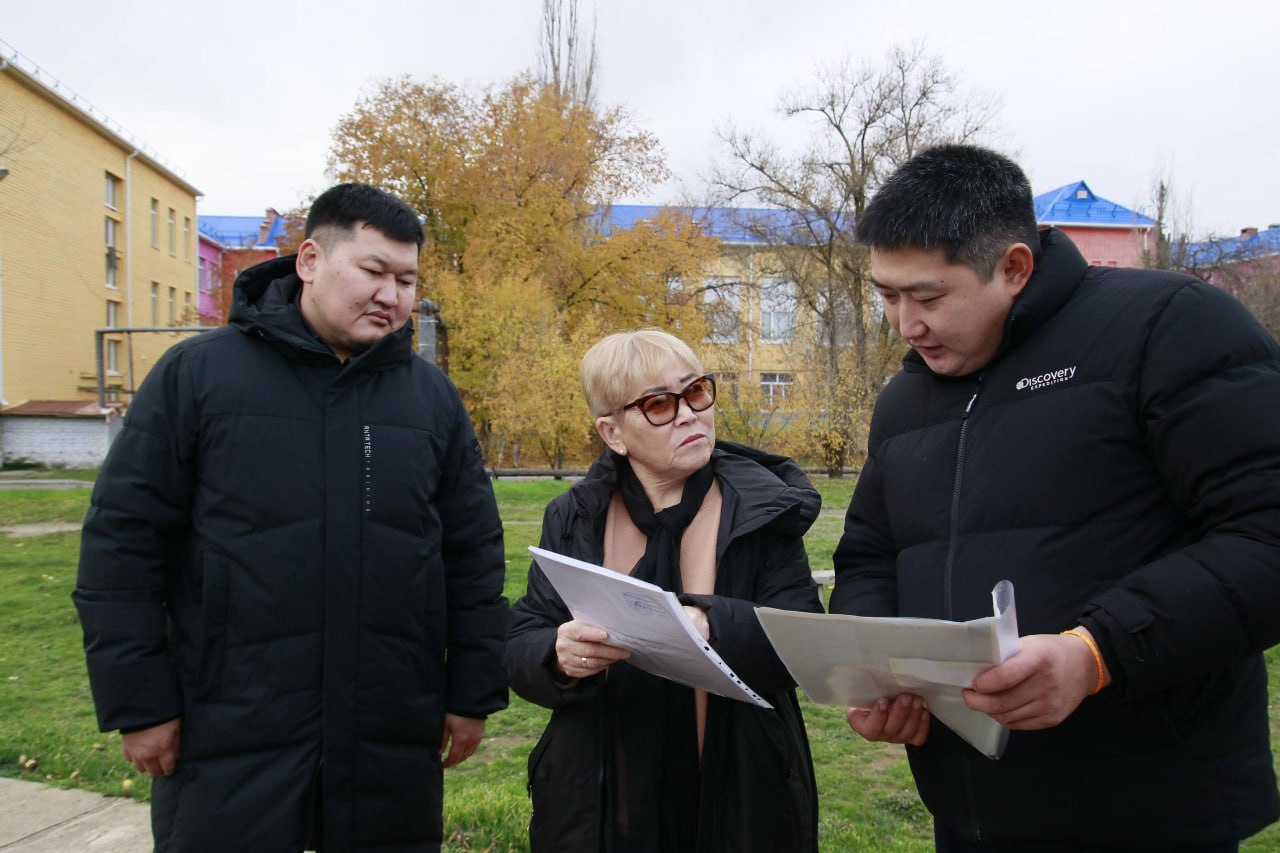 В школах Элисты планируется установка современных спортивных площадок В школах Элисты планируется установка современных спортивных площадок