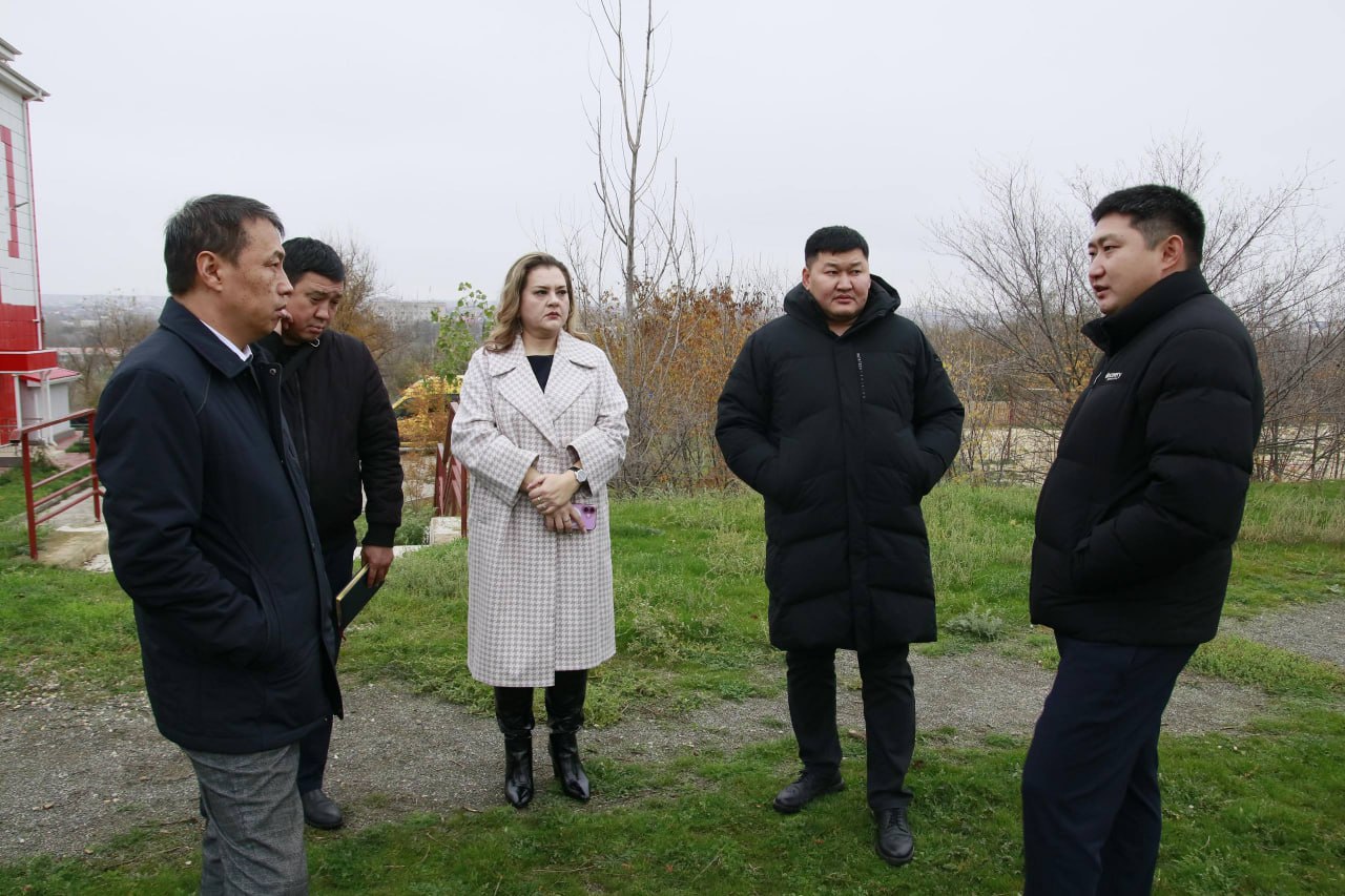 В школах Элисты планируется установка современных спортивных площадок