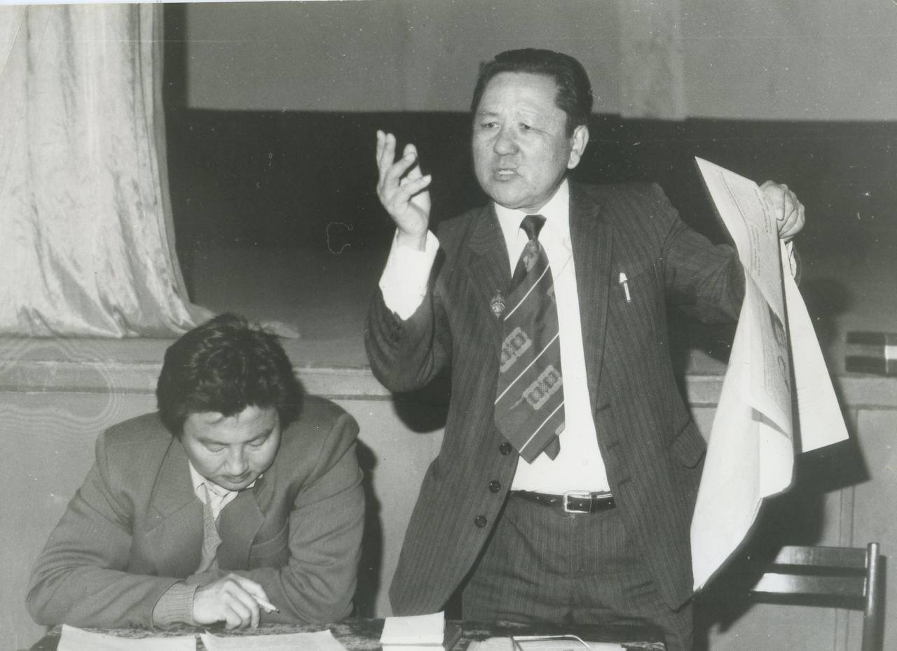 15 ноября – День калмыцкой печати 15 ноября – День калмыцкой печати