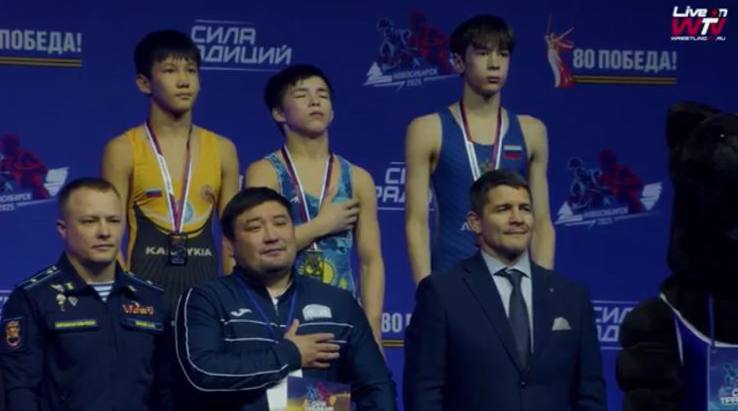 Бадмаев Алдар — серебряный призёр международных соревнований в Новосибирске! Бадмаев Алдар — серебряный призёр международных соревнований в Новосибирске!