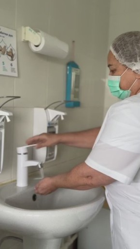 Многодетность играет важную роль в культуре калмыков – чем больше детей в семье, тем более крепкой и сильной она считается