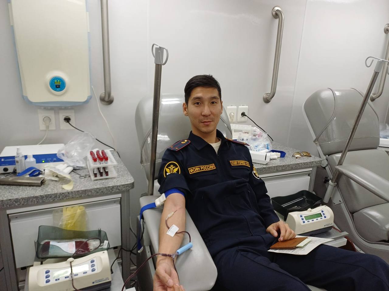 25-я донация крови: сотрудник контрольного ведомства Калмыкии продолжает спасать жизни