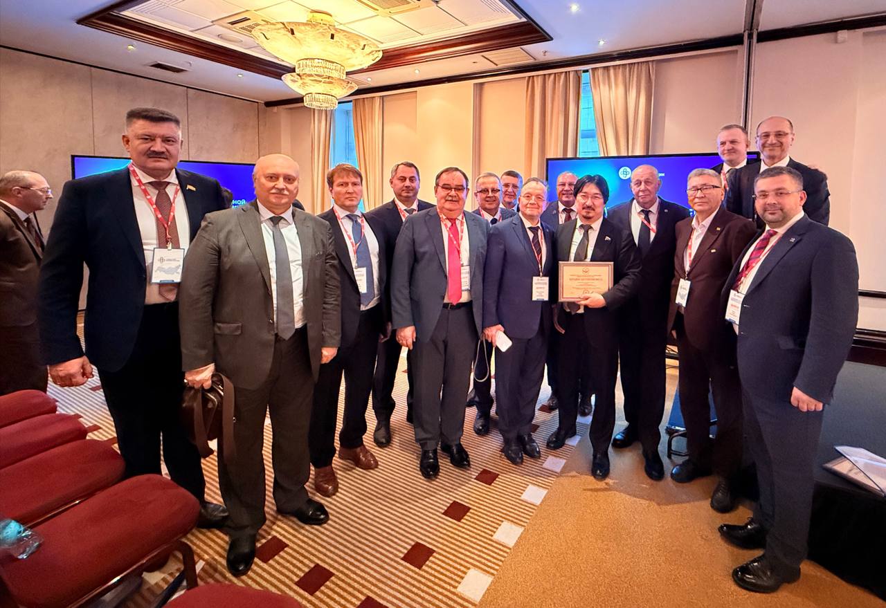 Депутат Государственной Думы Бадма Башанкаев избран вице-президентом Общероссийской общественной организации «Общество врачей России» по итогам IV Съезда организации