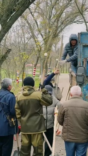 Уют родного города находится в наших руках