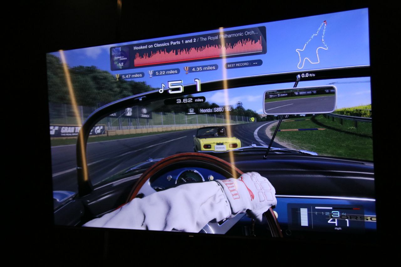 Боксеры города Антрацит Луганской Народной Республики посетили современный фиджитал-центр в Элисте Боксеры города Антрацит Луганской Народной Республики посетили современный фиджитал-центр в Элисте