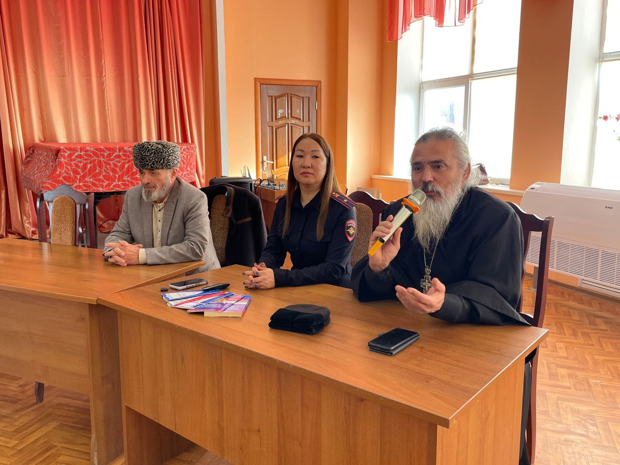 Сотрудниками полиции проведено важное и актуальное мероприятие в рамках проекта «С Верой в Сердце» Сотрудниками полиции проведено важное и актуальное мероприятие в рамках проекта «С Верой в Сердце»