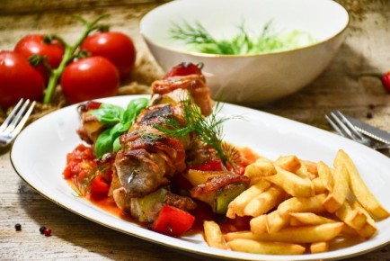 Как готовить тушеную картошку с курицей: бабушки поделились рецептами, которыми пользуются сами