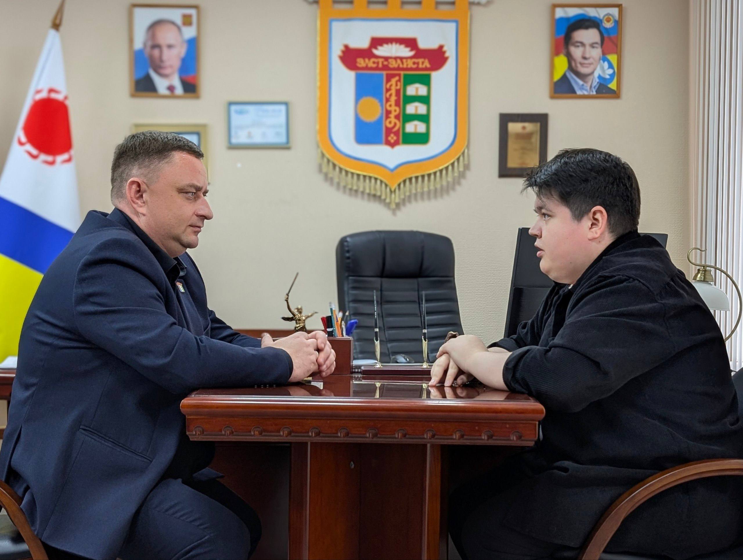 #ОбратнаяСвязь. Встречи на тему сотрудничества и системной работы продолжил Глава города - Председатель #ЭГС Максим Сорокин с руководителем регионального Штаба общественной поддержки ЕР Романом Ширекиновым