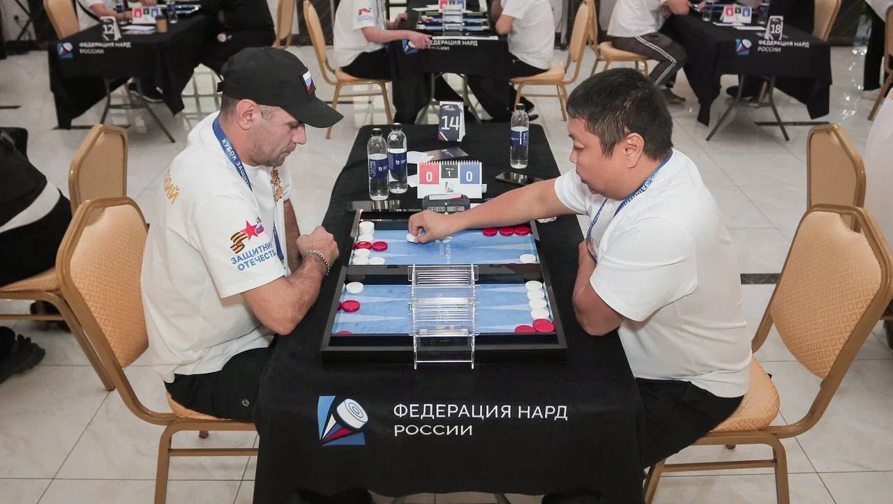 Ветераны из Калмыкии заняли второе место в командном зачете на турнире Северо-Кавказского федерального округа «Кубок Защитников Отечества» по длинным нардам