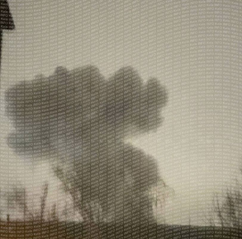 ���� ����� ������� � �������������� ������ �������� ���� � ����� � �������