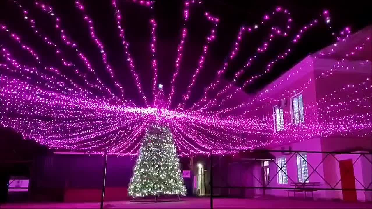 Администрация Яшалтинского района объявляет конкурс среди жителей и организаций на лучшее праздничное украшение фасадов