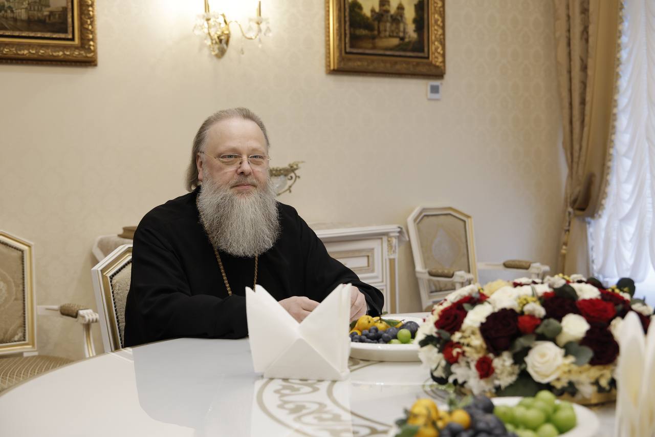 Бату Хасиков: Работаю в Ростове-на-Дону. Состоялась встреча с Главой Донской митрополии митрополитом Ростовским и Новочеркасским Меркурием Бату Хасиков: Работаю в Ростове-на-Дону. Состоялась встреча с Главой Донской митрополии митрополитом Ростовским и Новочеркасским Меркурием