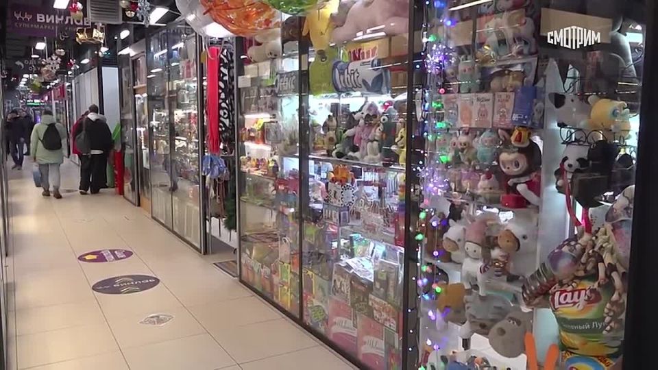 В игрушках Лабубу нашли ядовитое вещество, которое может вызвать аллергические реакции, кожные раздражения и гормональный сбой