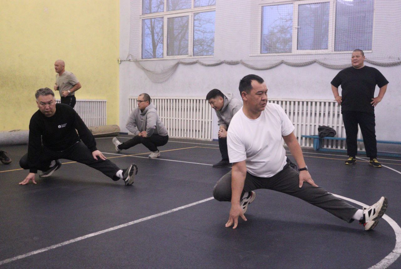 В Элисте продолжается энергичный марафон утренних зарядок в рамках программы «Герои 08»! В Элисте продолжается энергичный марафон утренних зарядок в рамках программы «Герои 08»!