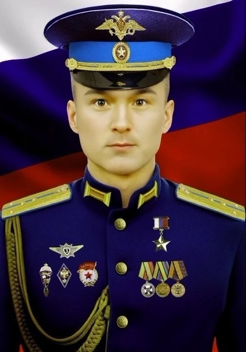 Максим Сорокин: Сегодня – #ДеньГероевОтечества Максим Сорокин: Сегодня – #ДеньГероевОтечества