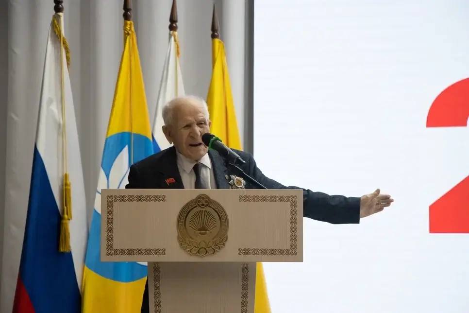 В Калмыкии торжественно завершили Год защитника Отечества В Калмыкии торжественно завершили Год защитника Отечества