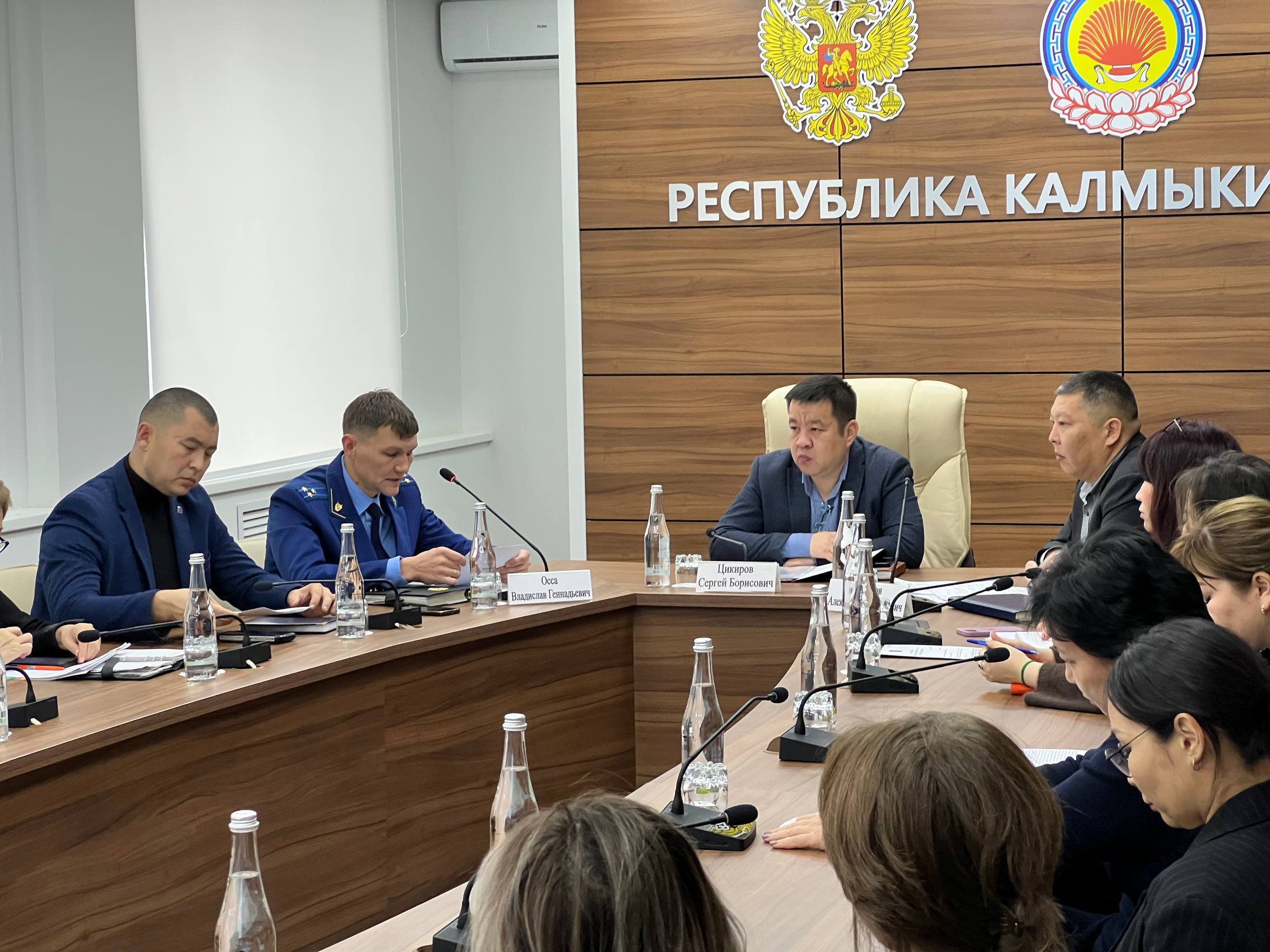 Прокуроры продолжают просветительские мероприятия, направленные на пресечение коррупционных преступлений