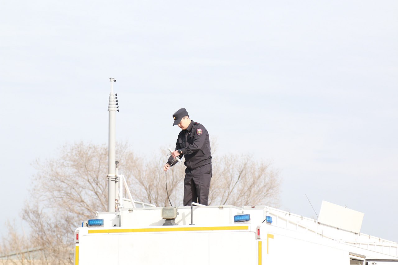 Поздравляем коллектив и ветеранов службы связи МВД по Республике Калмыкия с профессиональным праздником! Поздравляем коллектив и ветеранов службы связи МВД по Республике Калмыкия с профессиональным праздником!