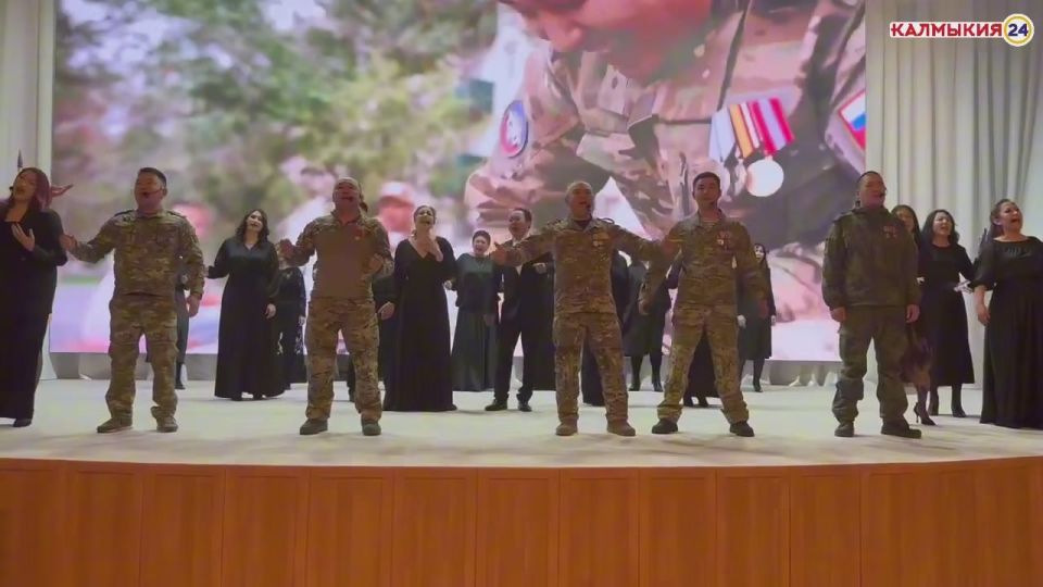 В Доме Правительства торжественно закрыли Год Защитника Отечества