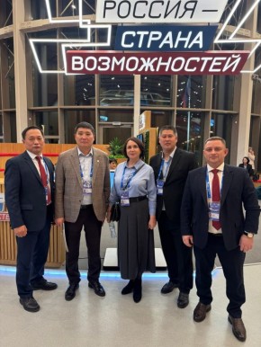 Делегация Калмыкии приняла участие в первом форуме-выставке муниципальных практик «БОЛЬШИЕ РЕШЕНИЯ МАЛОЙ РОДИНЫ»